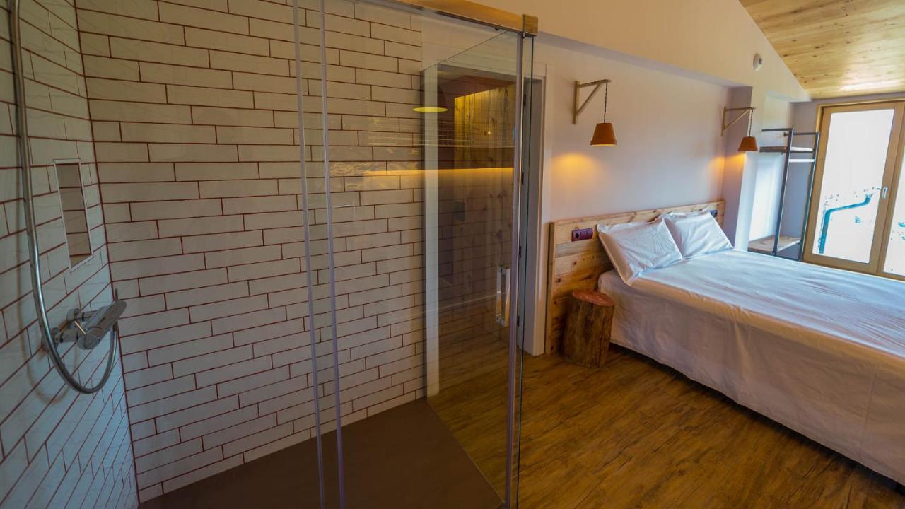 Eco-Apartaments Cal Rossa De Taus エクステリア 写真