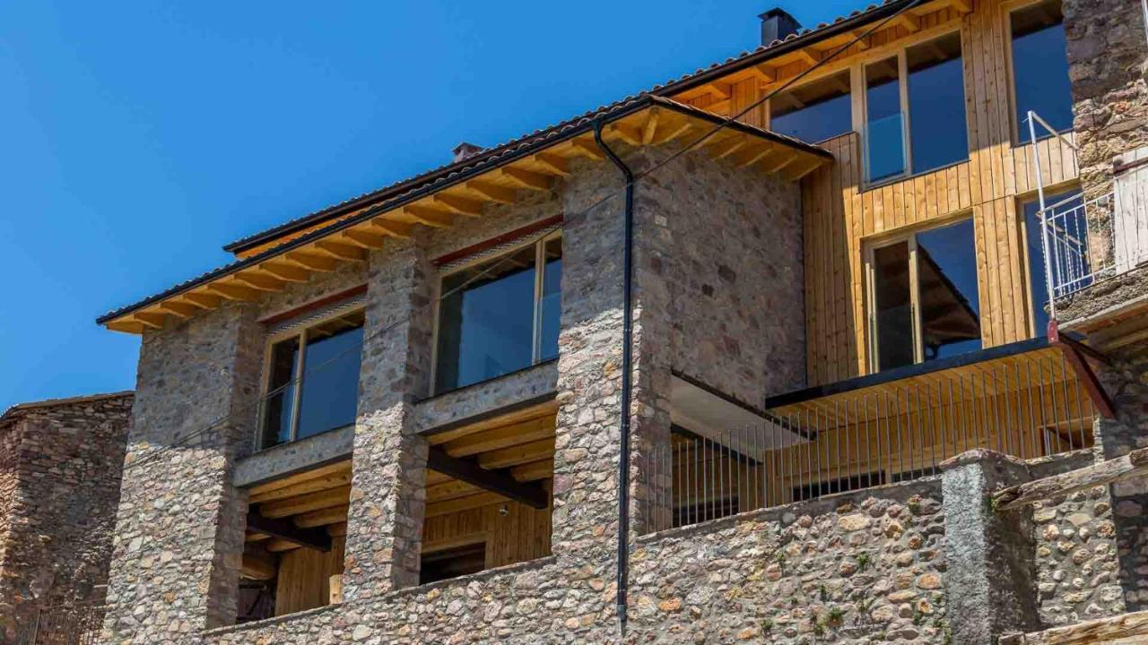 Eco-Apartaments Cal Rossa De Taus エクステリア 写真